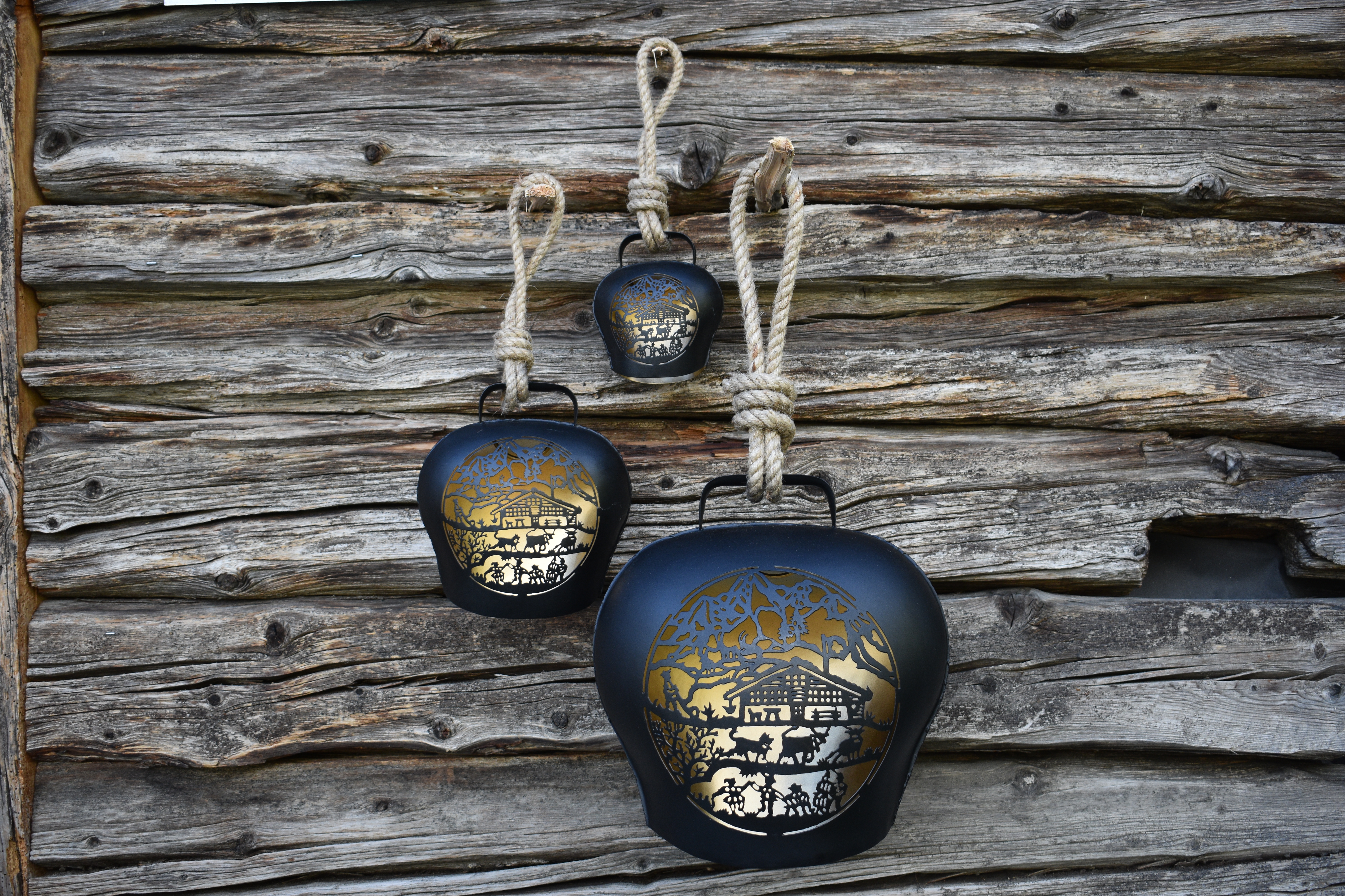 Glocke «Le Chalet» in schwarz