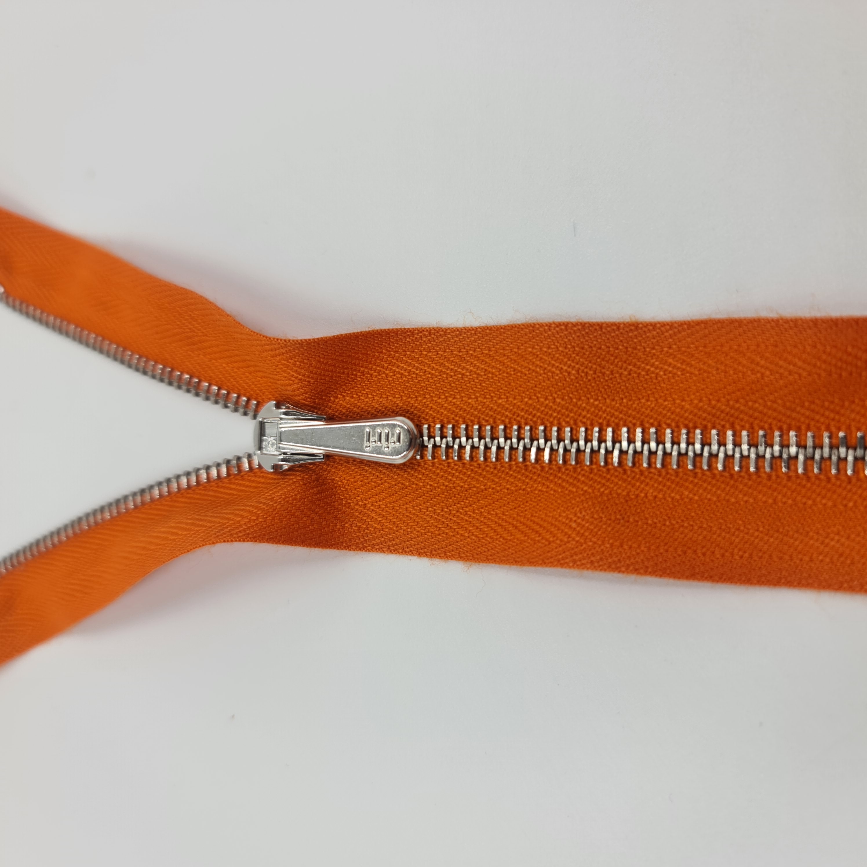 riri Metall 4 Hosen Orange Col 2404