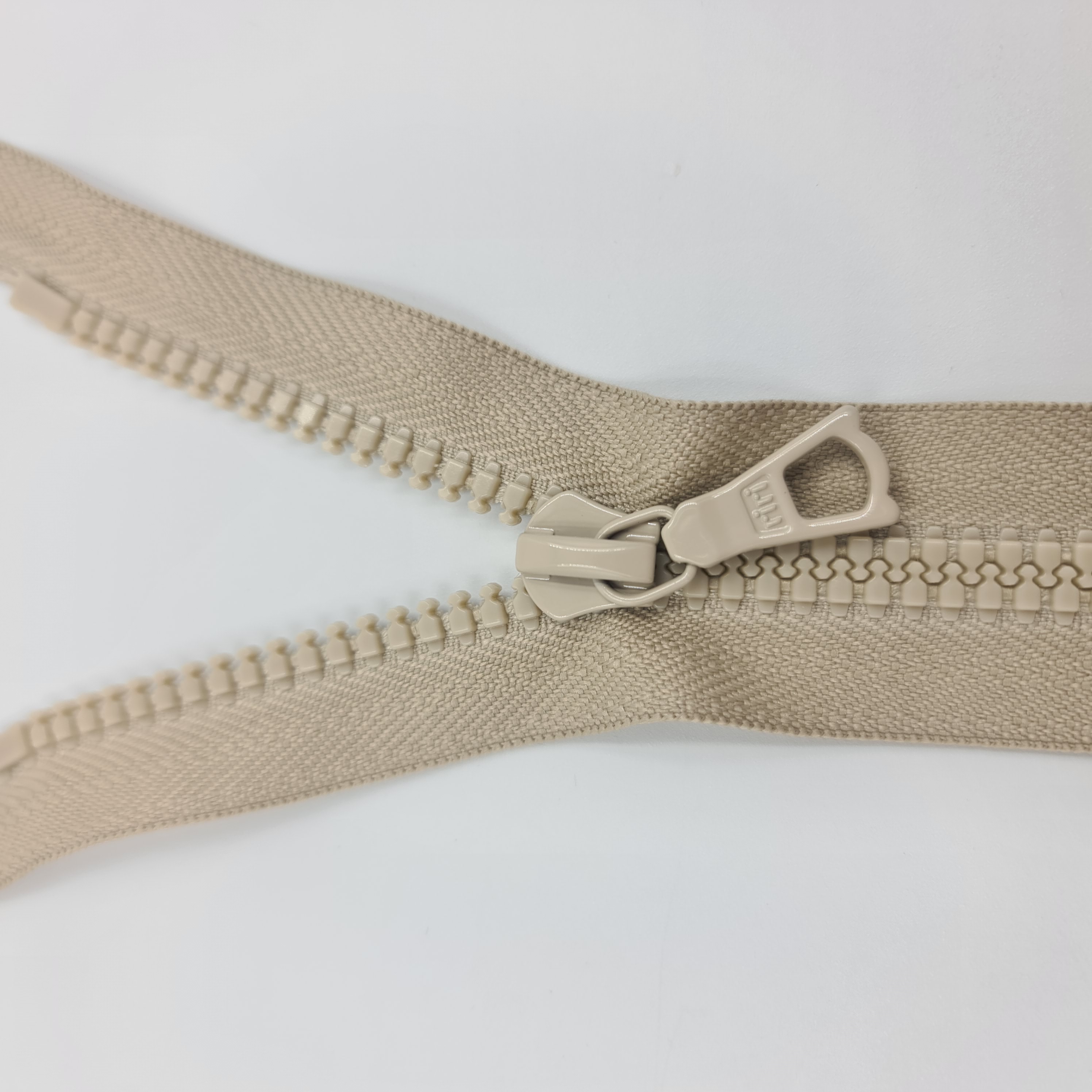 riri Reissverschluss Decor 6 teilbar Dunkelécru