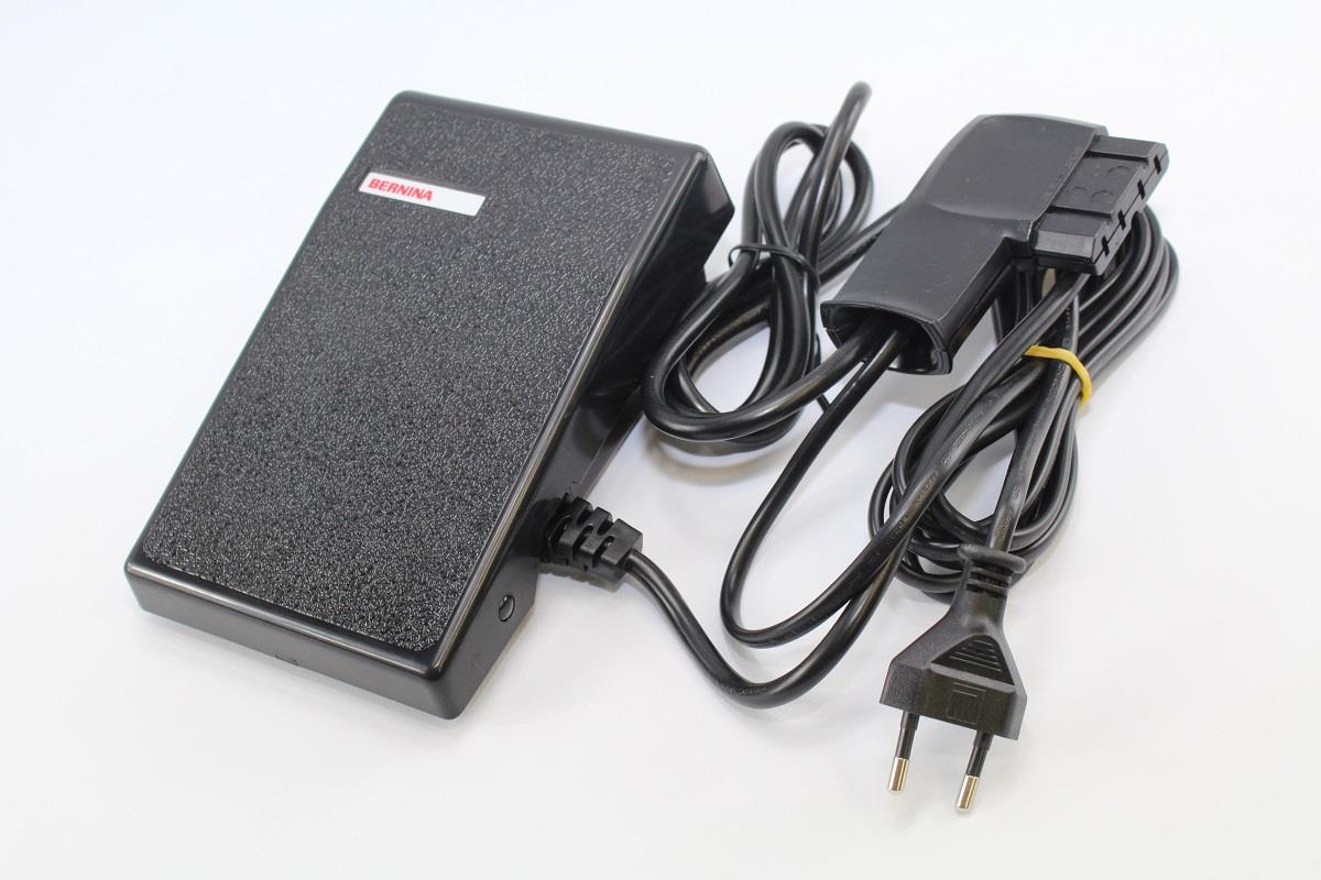 BERNINA Fussanlasser mit Stecker