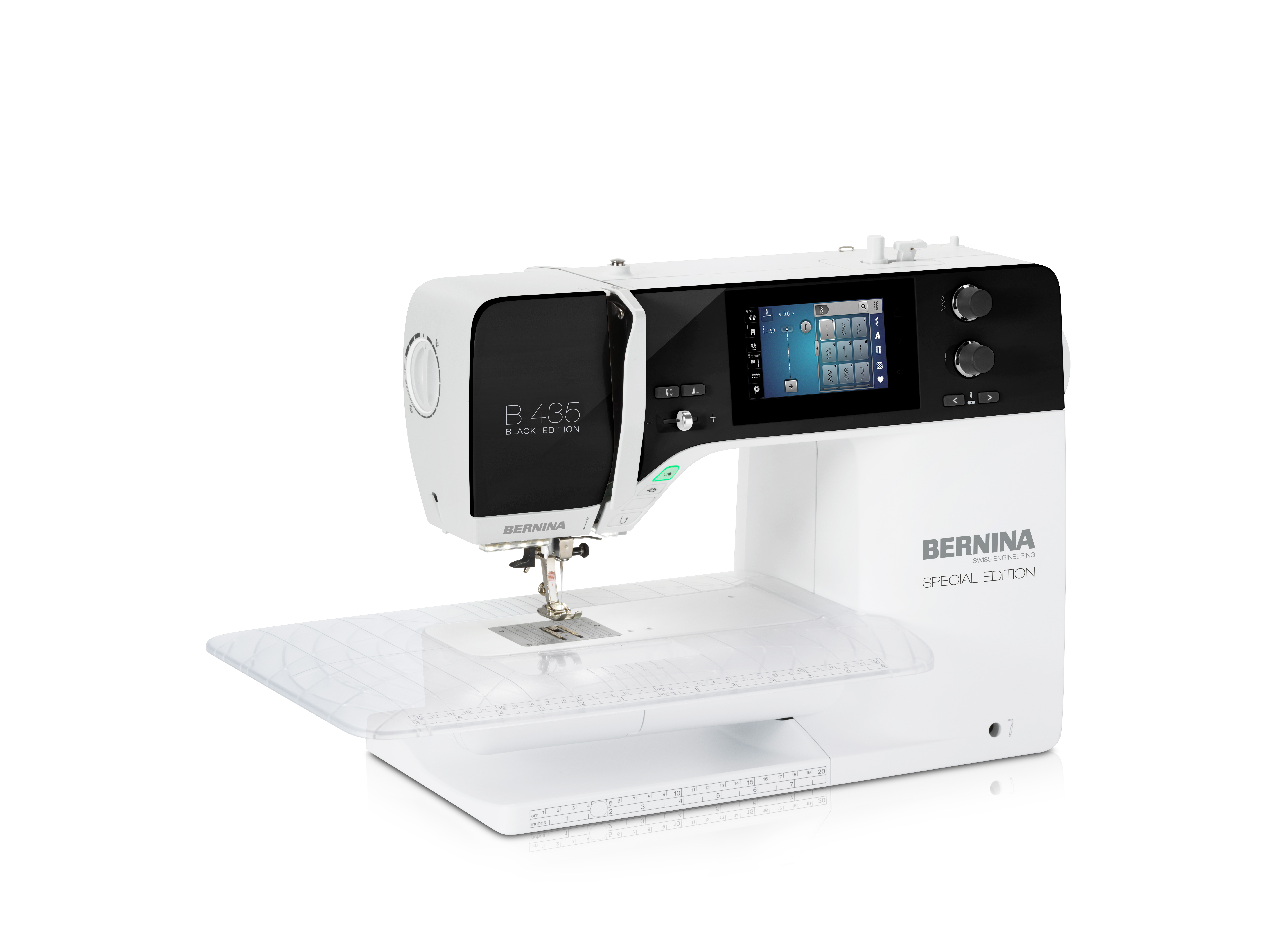 BERNINA 435 Black Edition