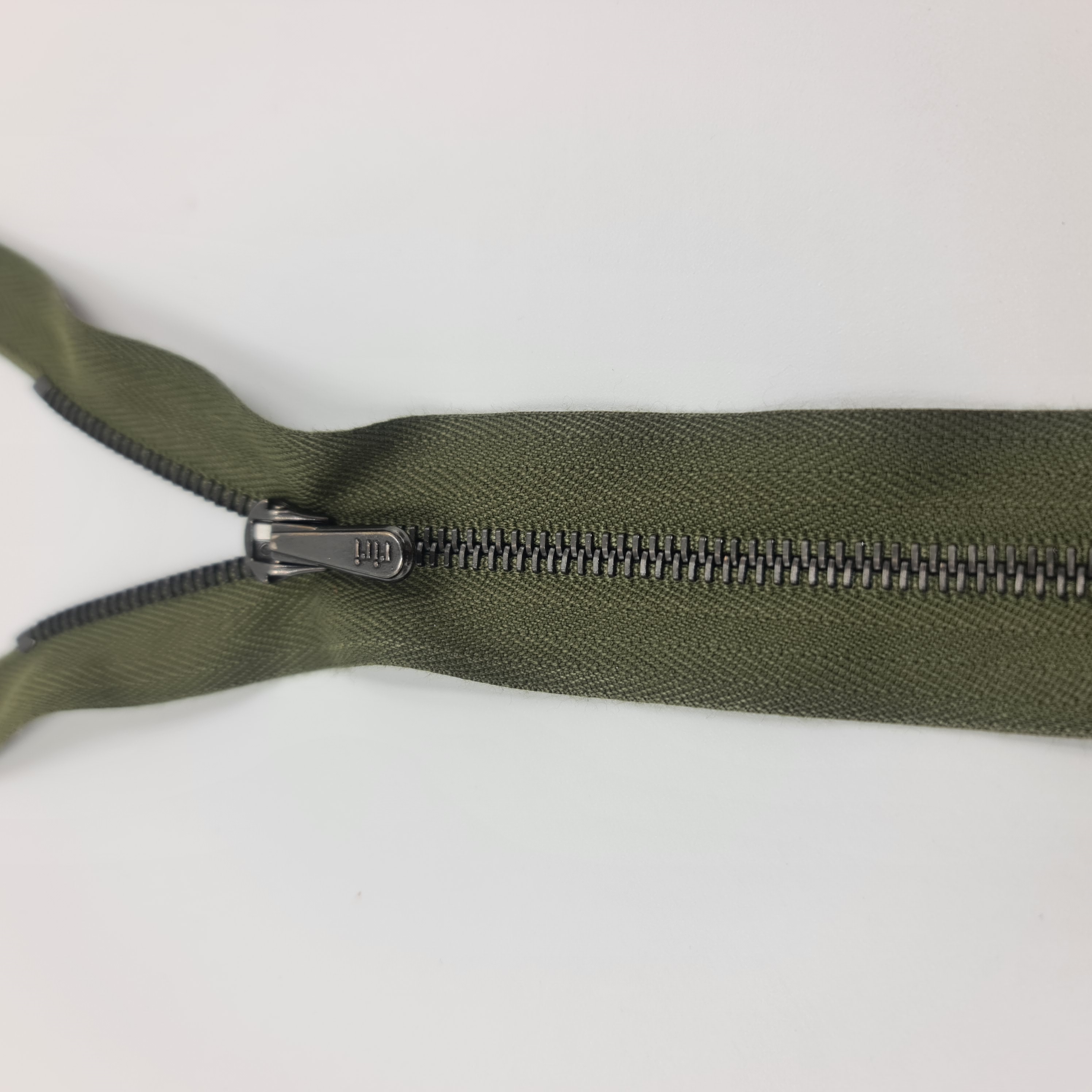 riri Metall 4 Hosen Olivgrün dunkel Col 2827