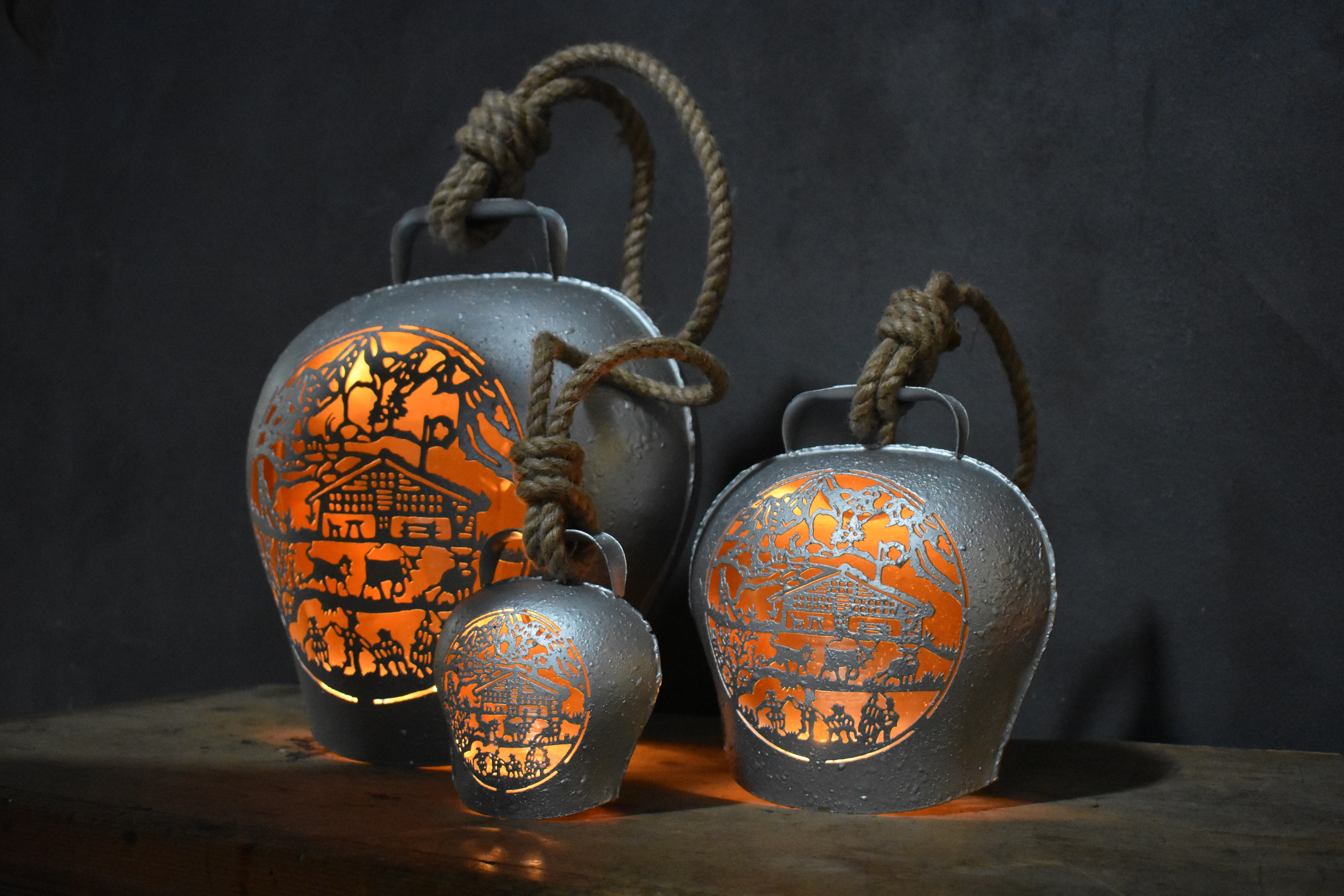 Glocke «Le Chalet» in silber